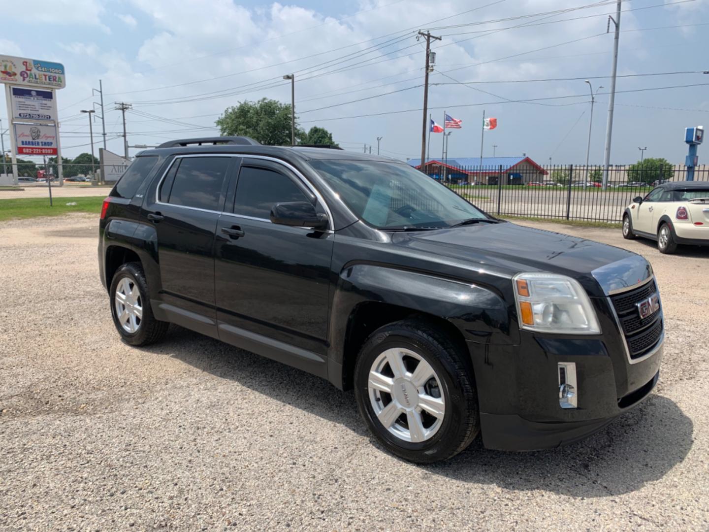 2015 Black /Black GMC Terrain SLE2 FWD (2GKFLWEK4F6) with an 2.4L L4 DOHC 16V FFV engine, Automatic transmission, located at 1830 North Belt Line Road, Irving, TX, 75061, (469) 524-0199, 32.834373, -96.993584 - Photo#1